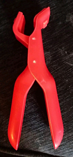 Manual red plastic jar - manual,